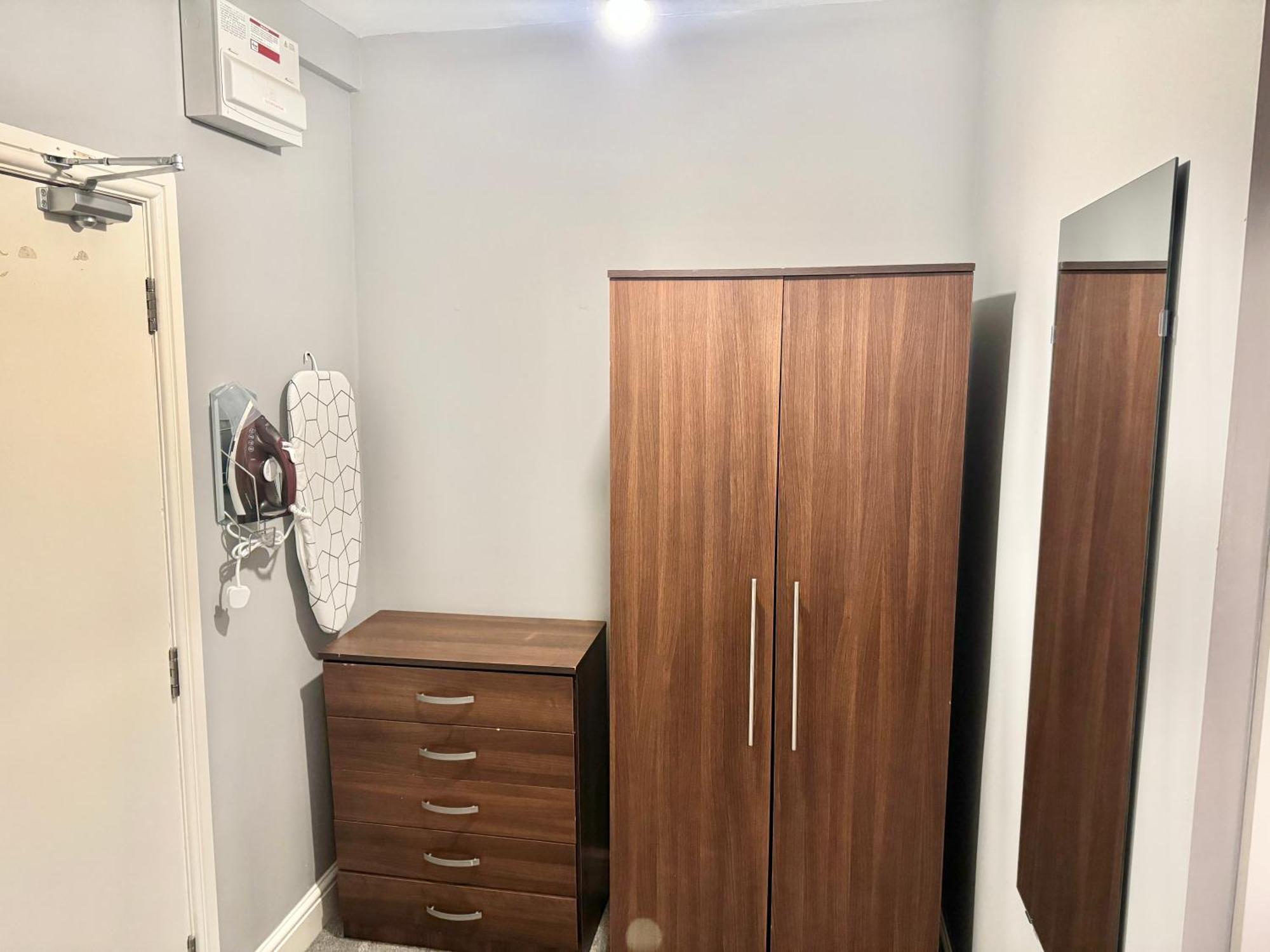 Modern En-Suite Rooms By Finsbury Park Station 8 Mins To King'S Cross By Tube Londyn Zewnętrze zdjęcie