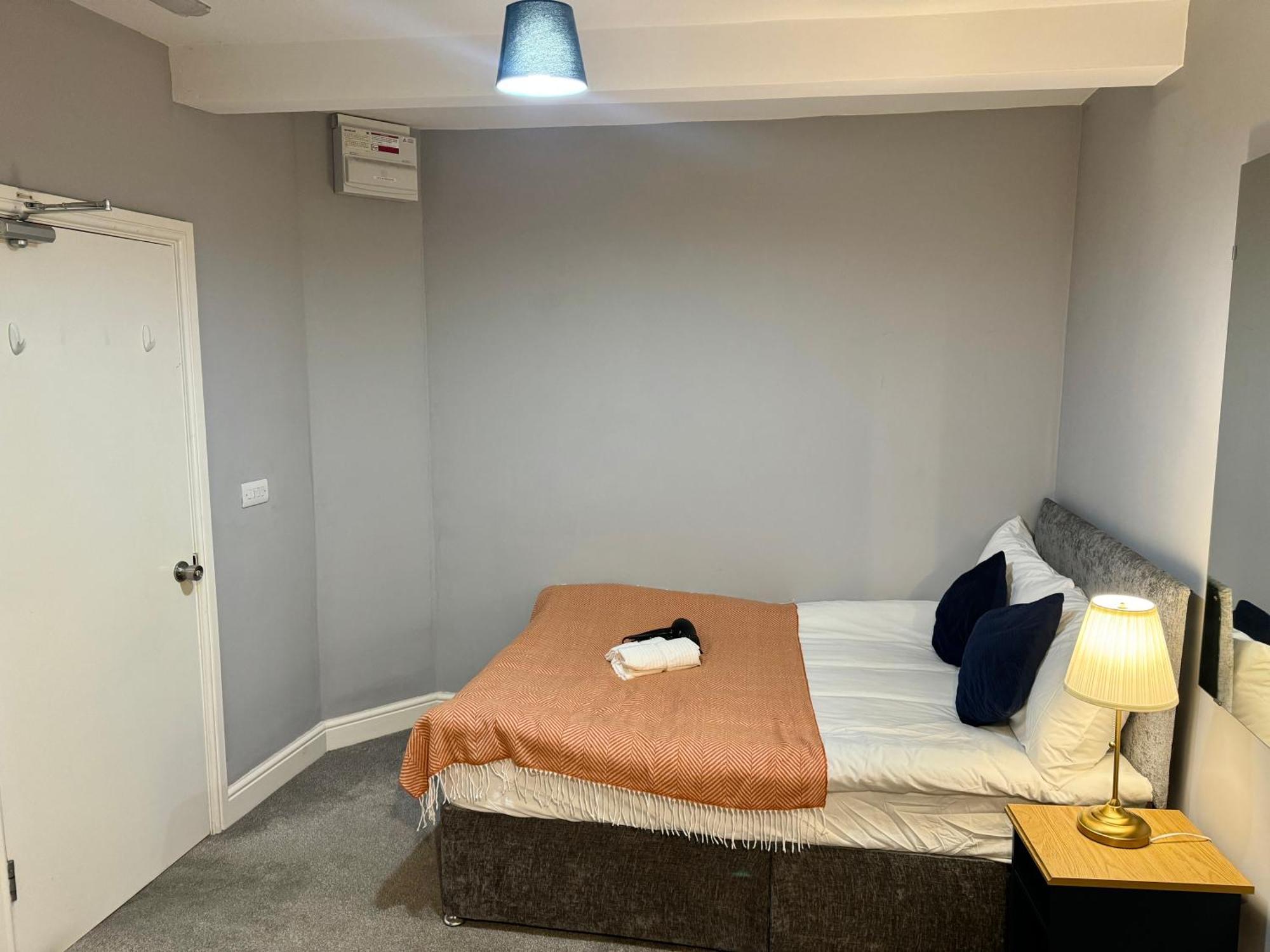 Modern En-Suite Rooms By Finsbury Park Station 8 Mins To King'S Cross By Tube Londyn Zewnętrze zdjęcie