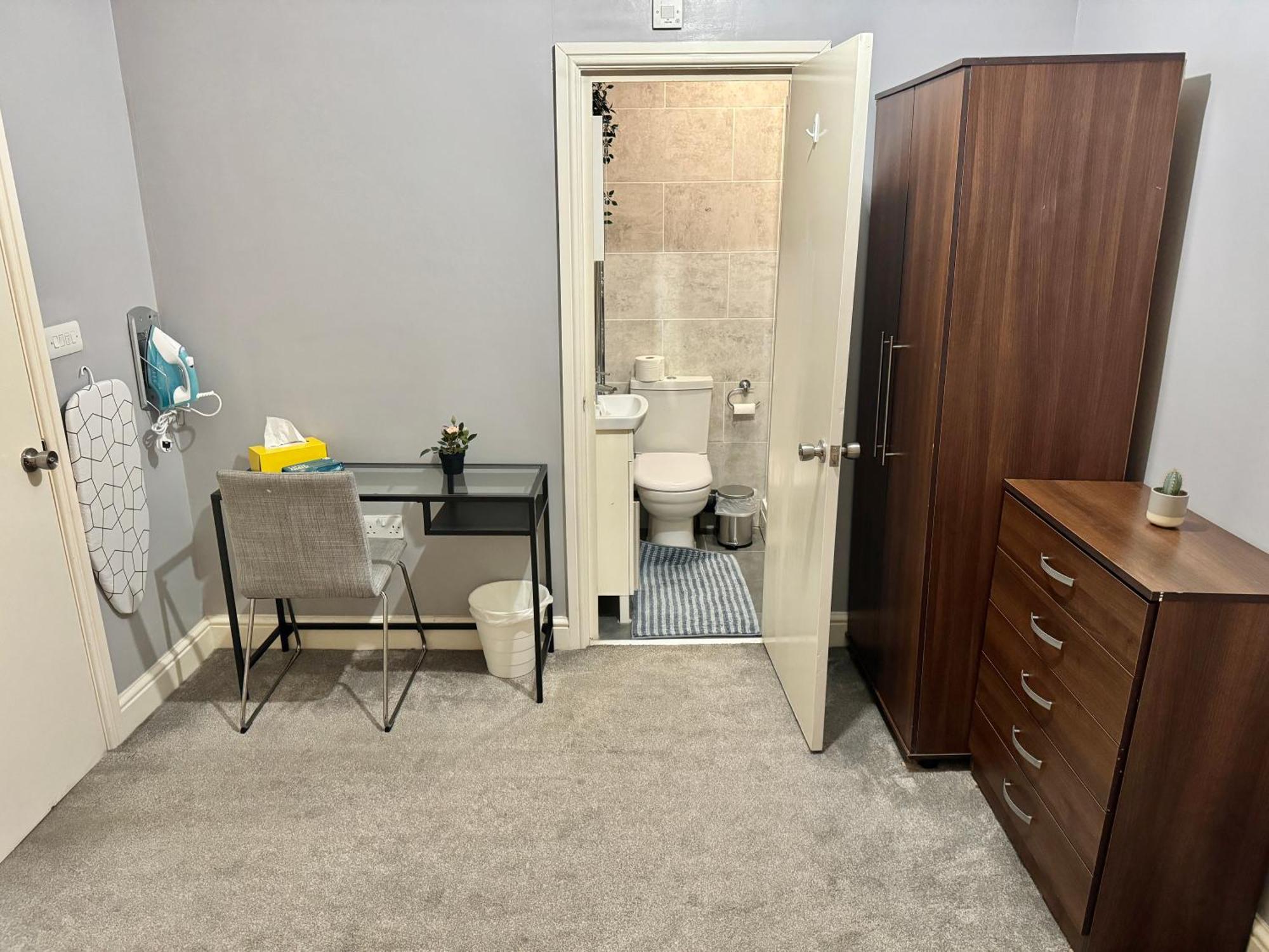 Modern En-Suite Rooms By Finsbury Park Station 8 Mins To King'S Cross By Tube Londyn Zewnętrze zdjęcie